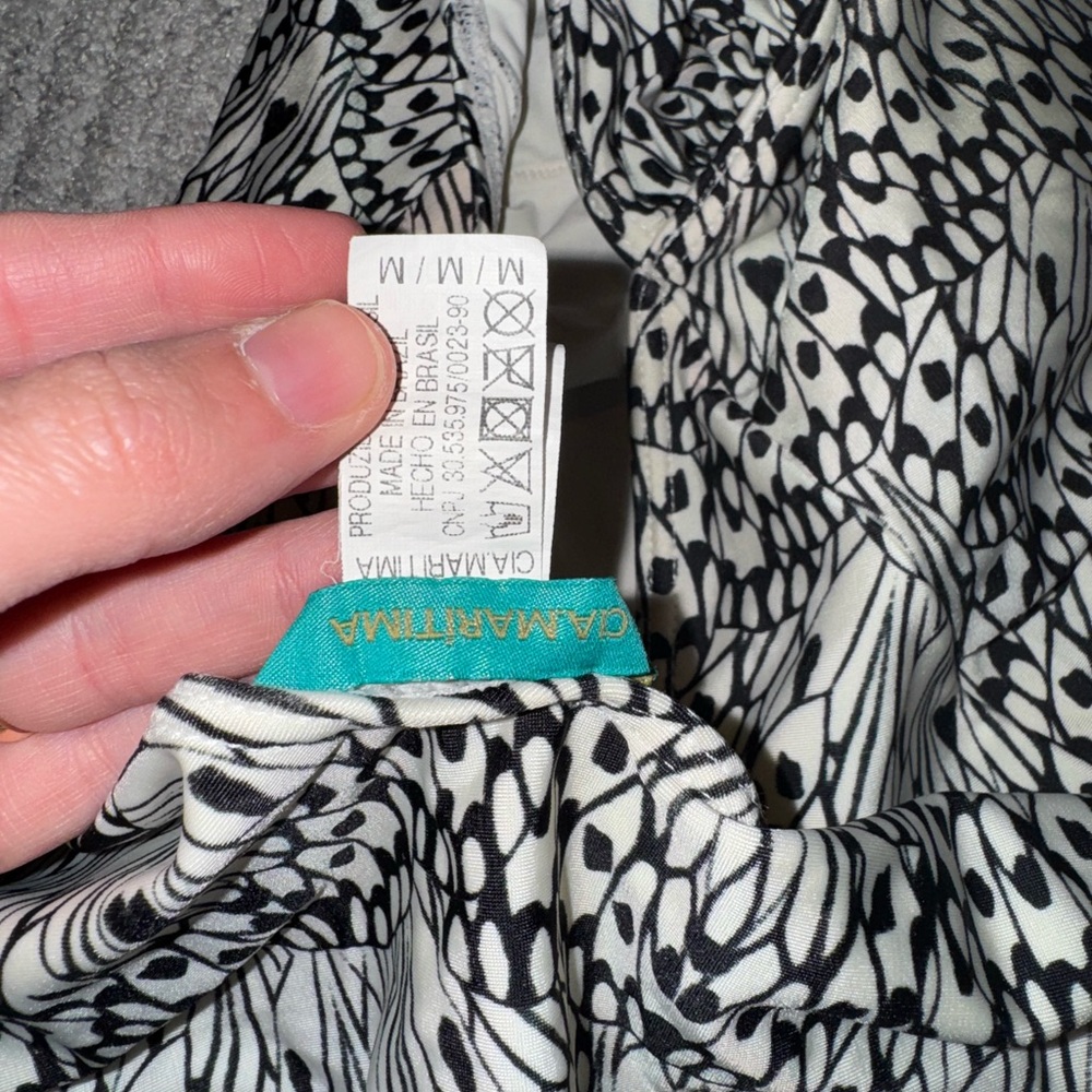 Patterned One-Shoulder Swimsuit - Picture 4 of 4